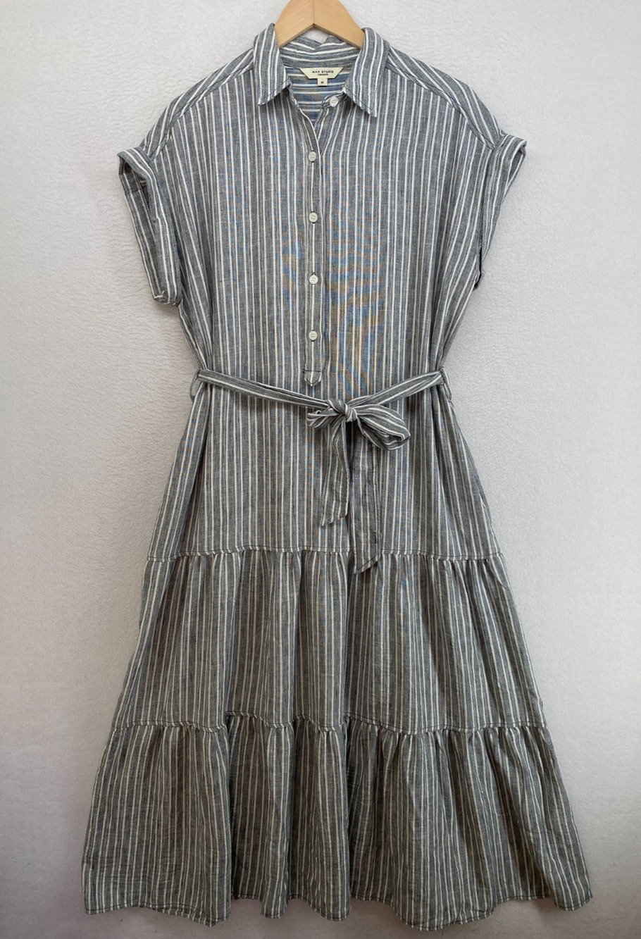 MAX STUDIO Dress M Chambray Tiered Maxi Shirtdress Striped Tie Belted Gray